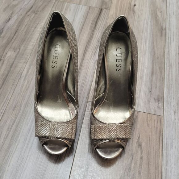 Guess shimmery peep toe heels - Picture 3 of 12
